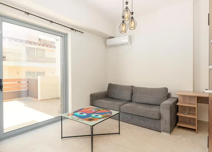 Luxury Penthouse Near Acropolis